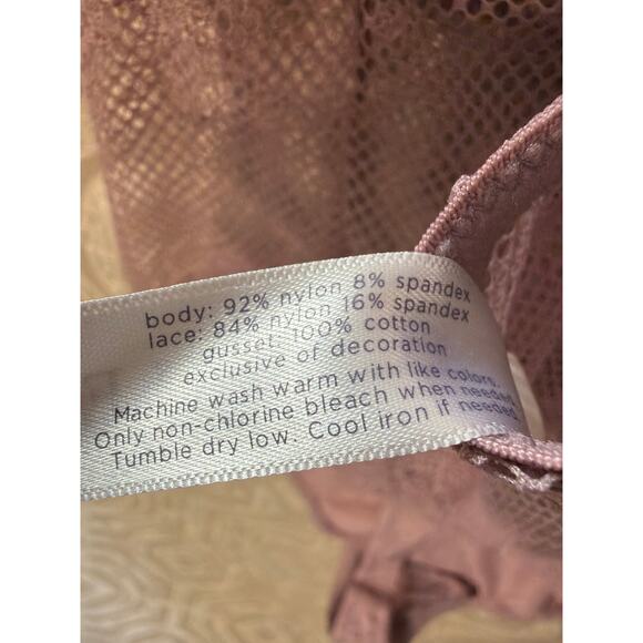 Cacique The Seriously Sexy Women's 14/16 Purple Lace Lingerie Bodysuit Teddy NWT - Picture 4 of 6